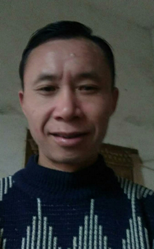 孤单情哥的第一张照片--黔西中老年相亲网