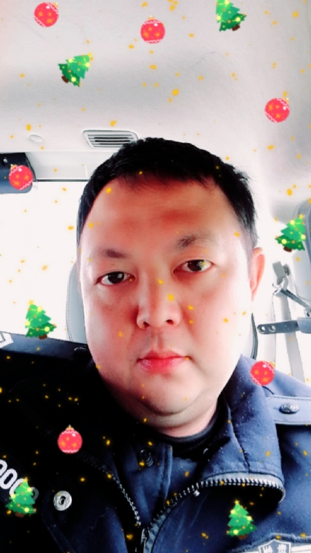 恨孤独的第一张照片--黔西中老年相亲网